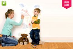 白墻上的印記應(yīng)該怎么清理？